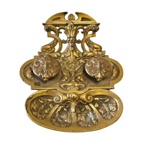 Geschutzt Art Nouveau Brass Inkwell Gothic Mythology Horned Figures, Green Man - Picture 1 of 11
